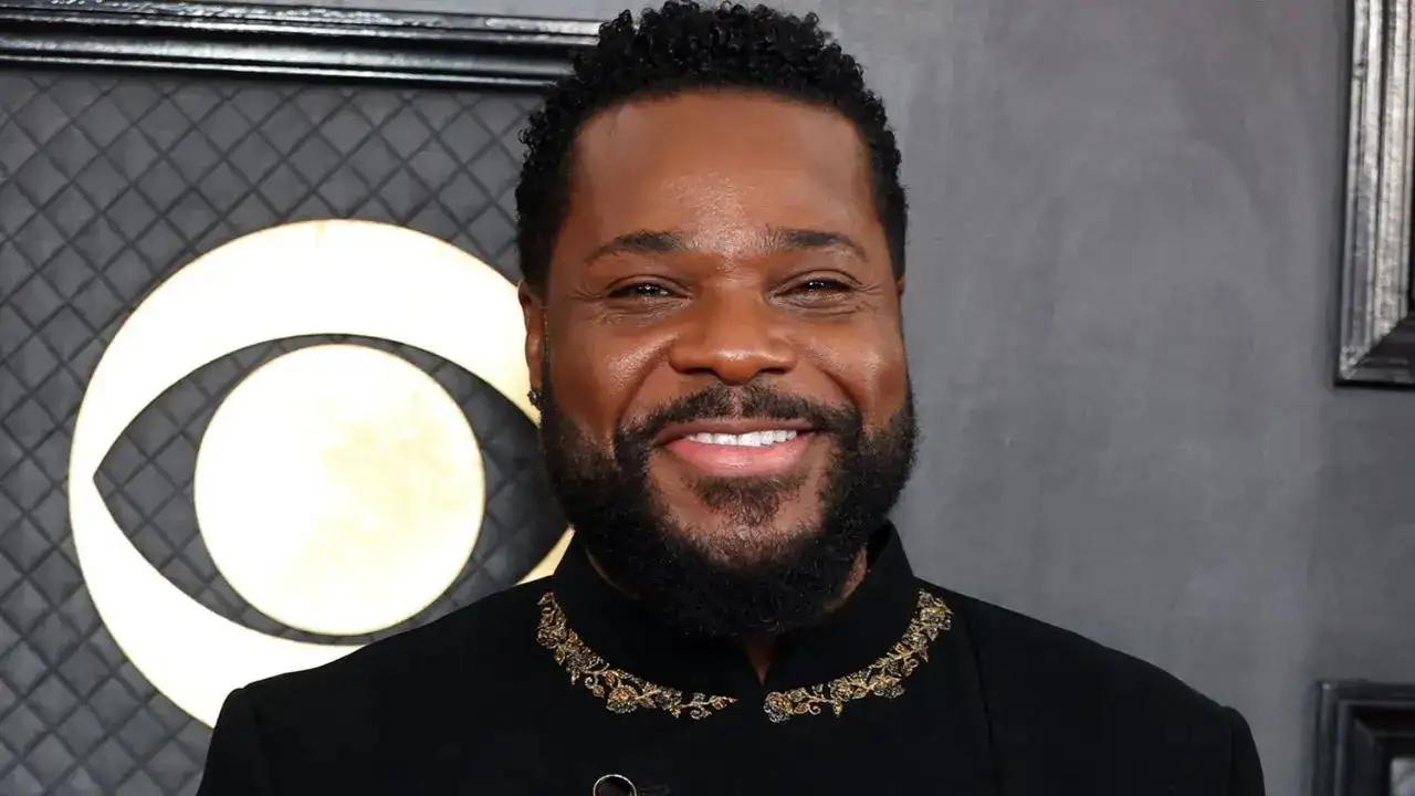 Beloved Actor Malcolm-Jamal Warner Dies at 54 in Costa Rica Tragedy