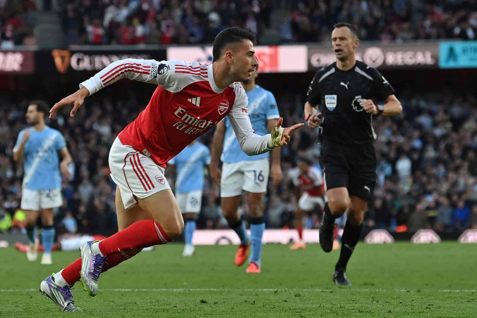 Martinelli’s Last Minute Goal Rescues Arsenal Against Man City