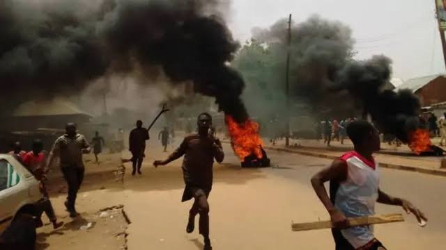 Mob Burns Woman Alive in Niger State Over Blasphemy Allegation