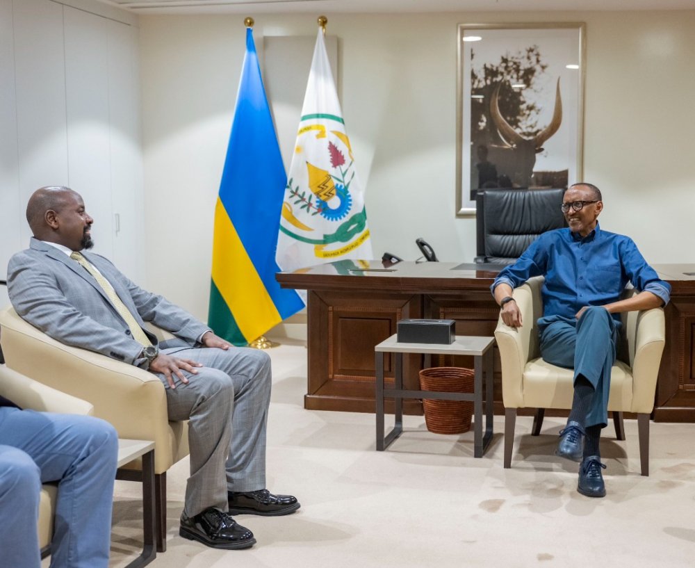 Gen Muhoozi wishes President Kagame a happy birthday