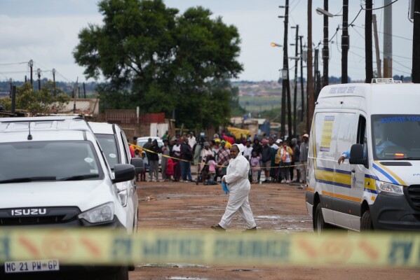 SOUTH AFRICA: Gun Attack at Pub Leaves 9 Dead, 10 Injured